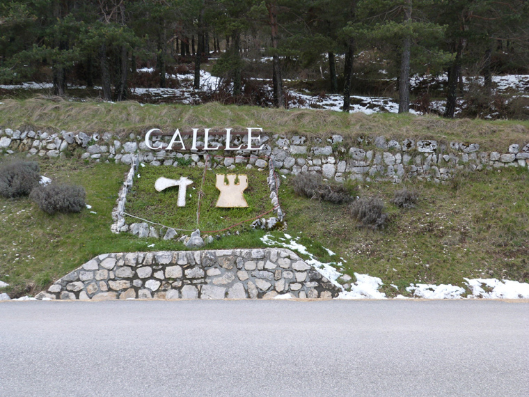 Evelyne 28